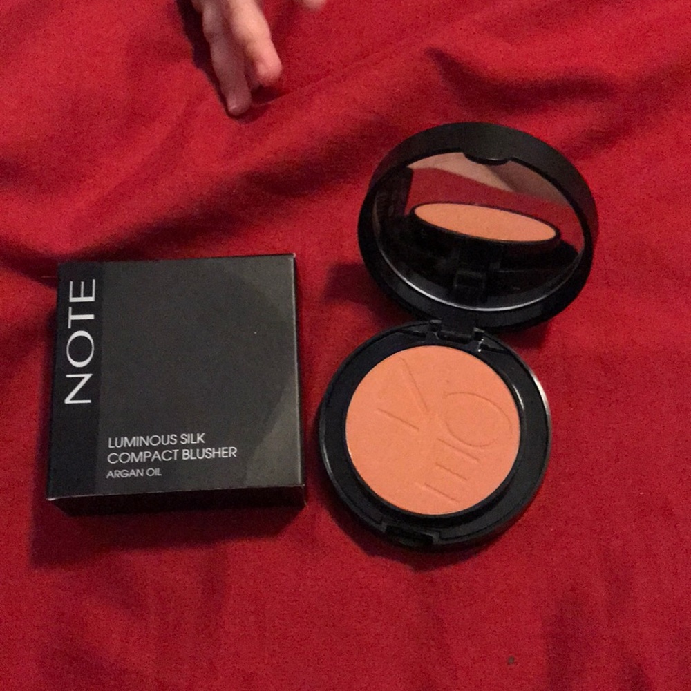 Desert rose blush